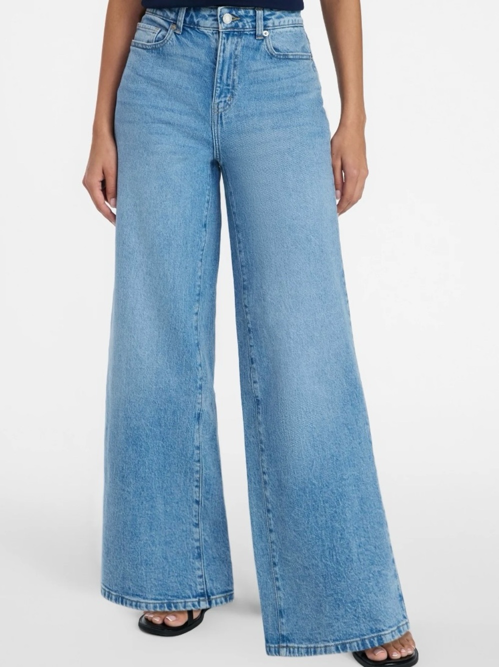 Time and Tru Light Blue High-Rise Wide Leg Jeans